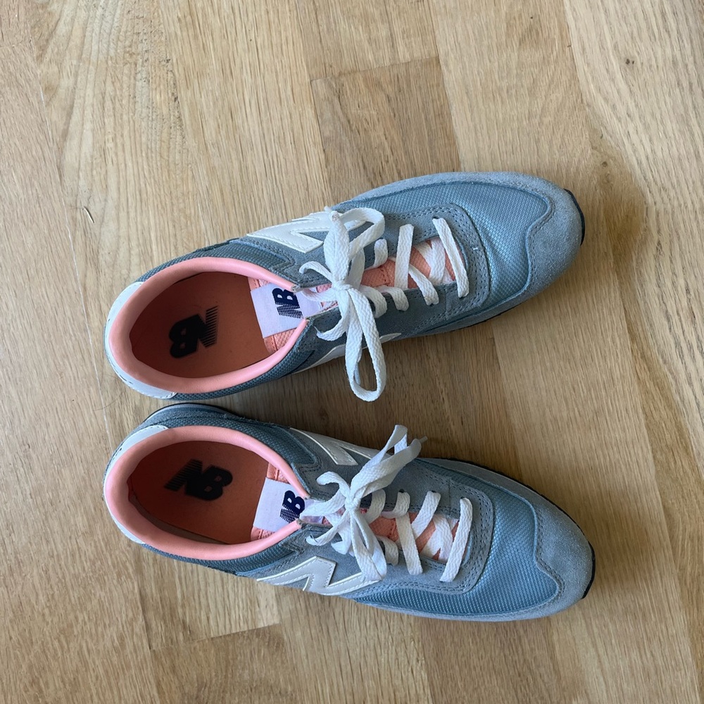 New Balance Sneakers